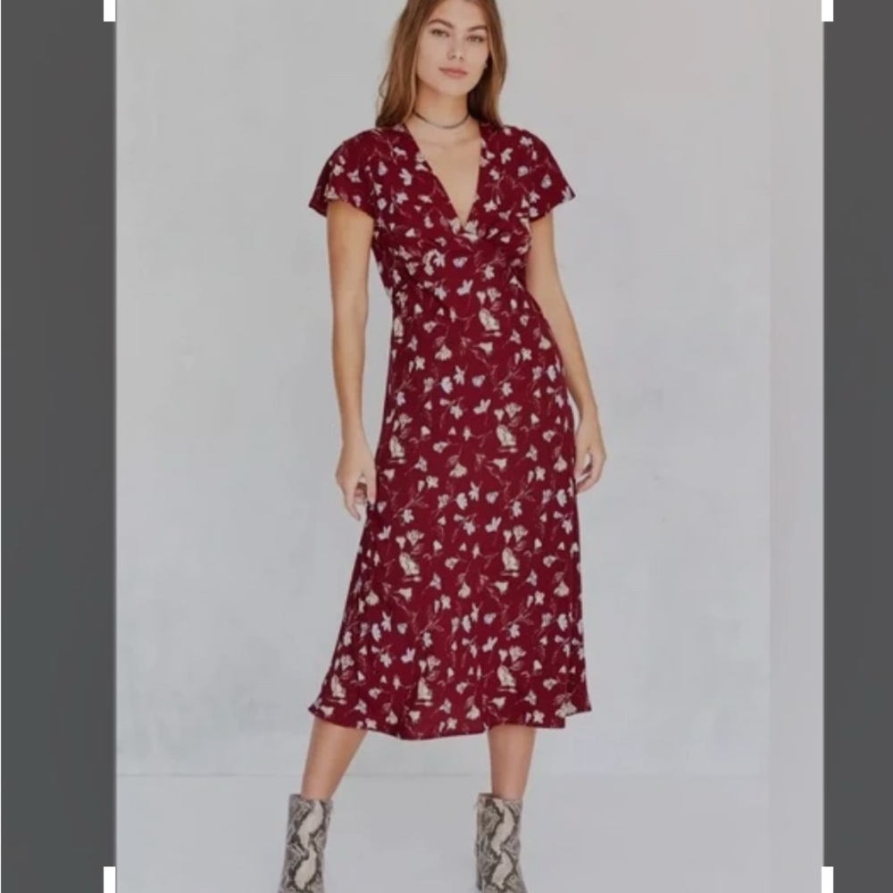 Kimchi Blue Burgundy Floral Midi Dress w/ Tie Back